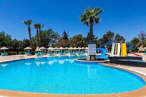 The Holiday Resort Hotel - All inclusive