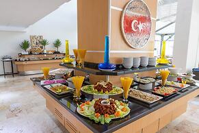 The Holiday Resort Hotel - All inclusive