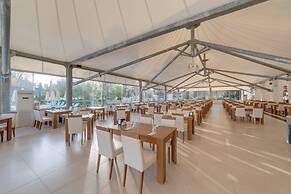 The Holiday Resort Hotel - All inclusive