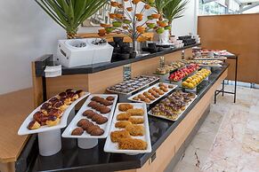 The Holiday Resort Hotel - All inclusive