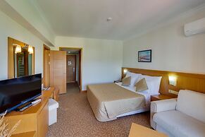 The Holiday Resort Hotel - All inclusive