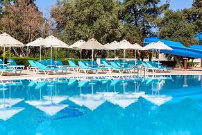 The Holiday Resort Hotel - All inclusive