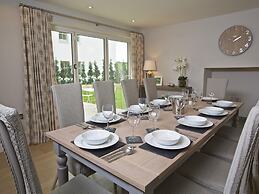 3 The Drive, Hillfield Village