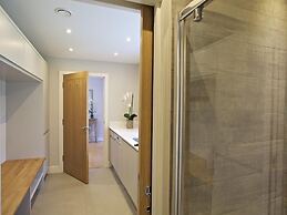 3 The Drive, Hillfield Village