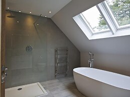 3 The Drive, Hillfield Village