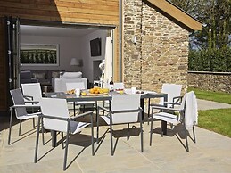 3 The Drive, Hillfield Village