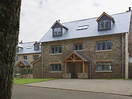 3 The Drive, Hillfield Village