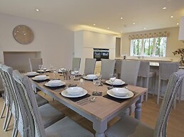 3 The Drive, Hillfield Village