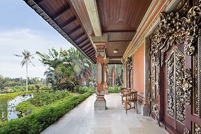 Swan Paradise A Pramana Experience