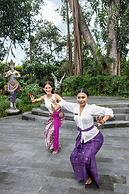 Swan Paradise A Pramana Experience