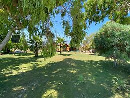 Demre Sahildeki Ev Bungalov