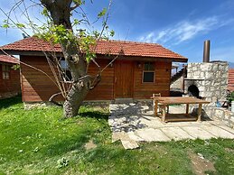 Demre Sahildeki Ev Bungalov