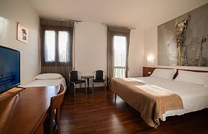 HOTEL QUERINI Business Hotel Sandrigo
