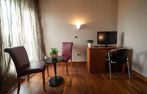 HOTEL QUERINI Business Hotel Sandrigo