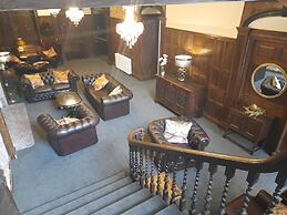 Stone Court House