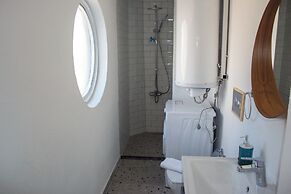 Aloha Suites Mediterranean