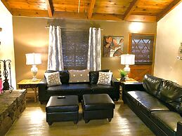 Grey Squirrel Resort