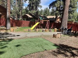 Grey Squirrel Resort