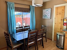 Grey Squirrel Resort