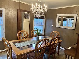 Grey Squirrel Resort