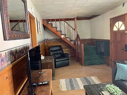 Grey Squirrel Resort