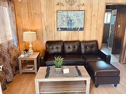 Grey Squirrel Resort