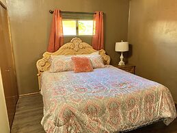 Grey Squirrel Resort