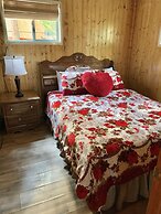 Grey Squirrel Resort