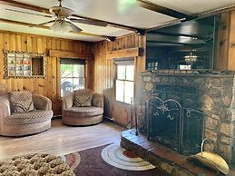 Grey Squirrel Resort