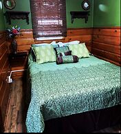 Grey Squirrel Resort