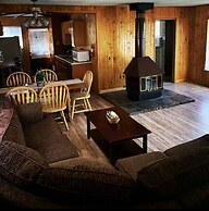 Grey Squirrel Resort