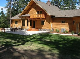 Pineview Lodge