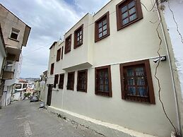 Düsseldorf Pansiyon