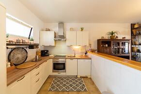 Luxury apt Near sea With Terraces and Balconies