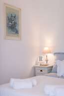 Luxury apt Near sea With Terraces and Balconies