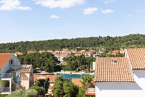 Luxury apt Near sea With Terraces and Balconies