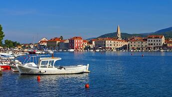 Luxury apt Near sea With Terraces and Balconies