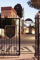 utopia luxury suites