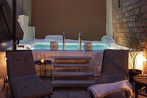 utopia luxury suites