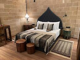 utopia luxury suites