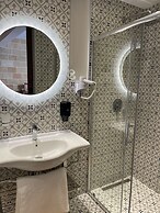 utopia luxury suites