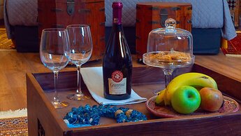 utopia luxury suites