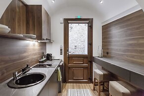 utopia luxury suites