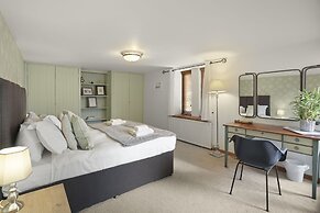 Chestnut Barn Runham 1880's Barn Conversion