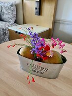 Boundless Bliss Hotel