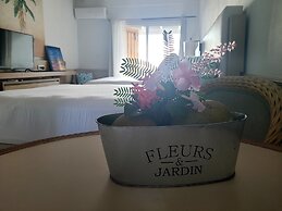 Boundless Bliss Hotel