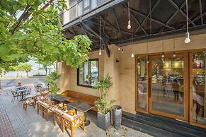 Danapearl Riverside Condotel