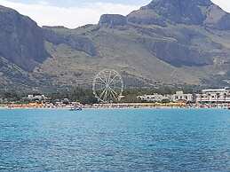 Margherita's Nest by the sea With Birds Song