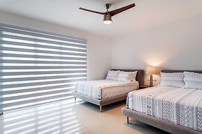 Mareazul Beach Condos Playa Del Carmen