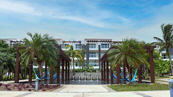 Mareazul Beach Condos Playa Del Carmen